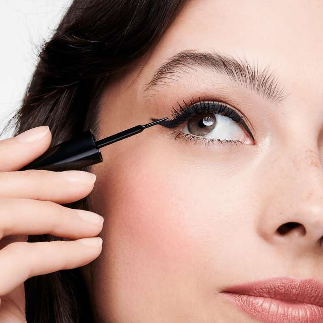 خط چشم واندرلاینر دوان THE ONE Wonder Liner Eye Pencil